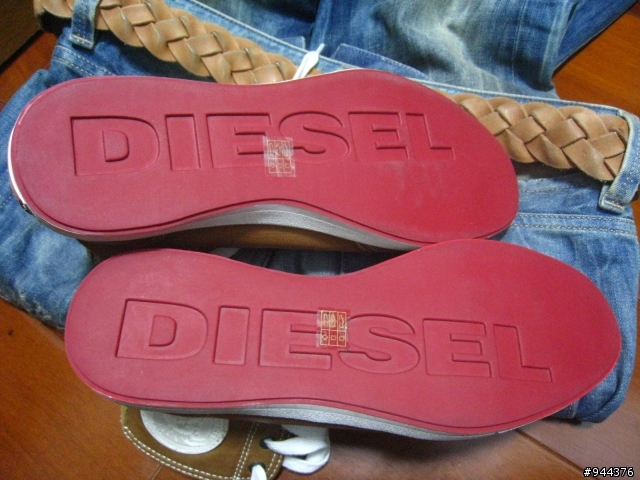 [開箱文]~ DIESEL荔枝紋皮革街頭鞋~