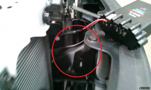 TOYOTA新車謎樣的噴漆