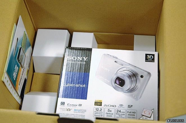 [簡單開箱] SONY DSC-WX5+實際外拍 (心得:應該要抵制SONY... )