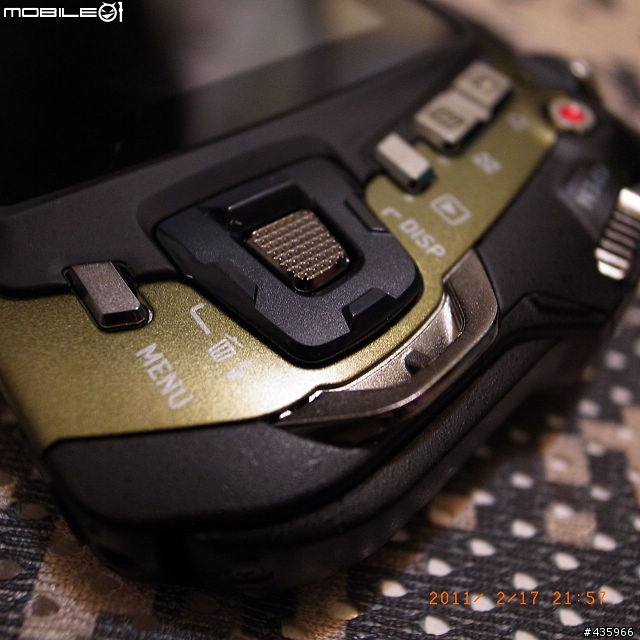 [開箱] 遲來的開箱- CASIO EX-G1 軍裝綠 (純外觀分享) 2/21 新增拍攝照片