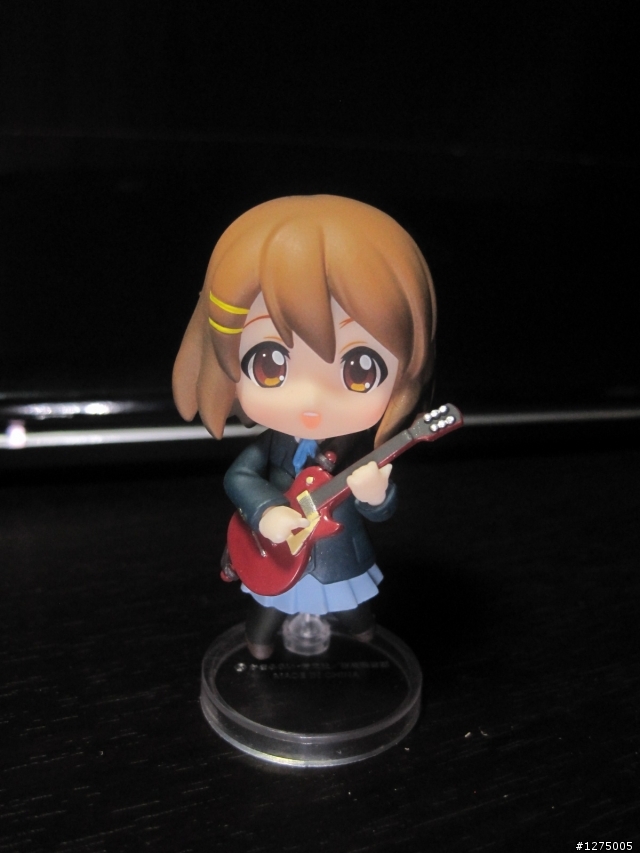 [開箱]就愛小黏土人之 K-ON! 輕音部 五人集合(同場加映V家溝來亂~~~)