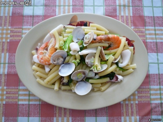 高雄市岡山區的頭頓越南料理