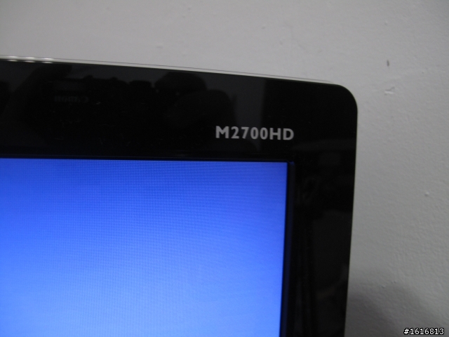 {開箱}BENQ-M2700HD