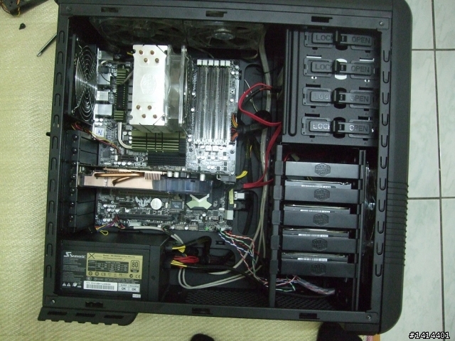 [開箱] CM690 二代 黑化透測版本