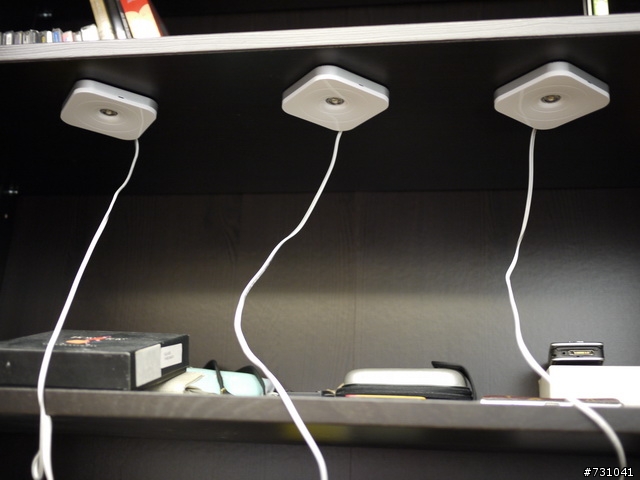 [LED燈DIY安裝開箱] 手癢  自己DIY裝了幾個小燈 還有氣氛檯燈 HOLA買的LUMEOS LED燈