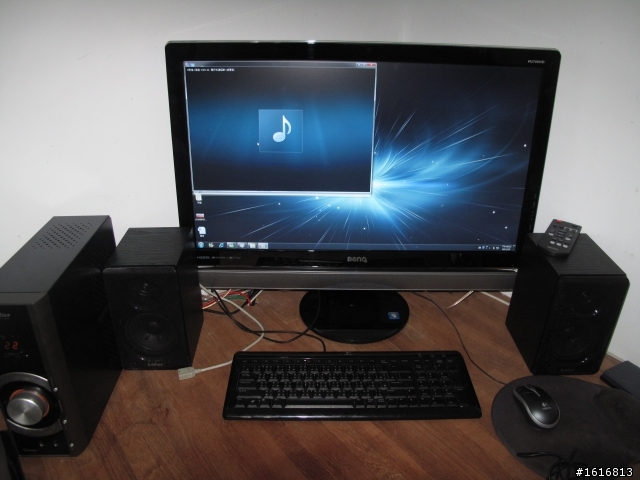 {開箱}BENQ-M2700HD