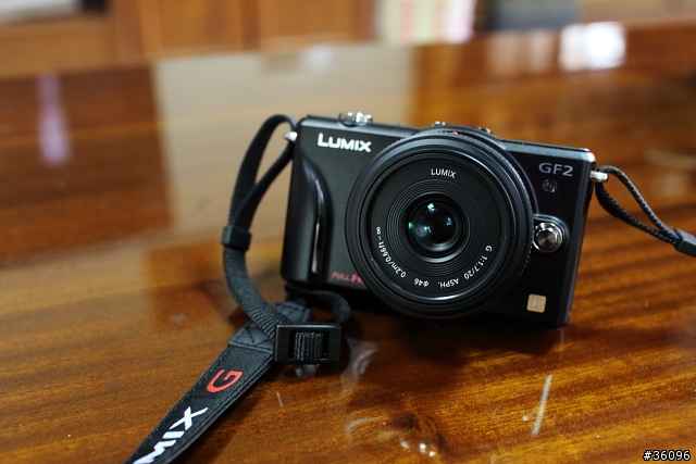 黑色GF2、20mm、原廠皮套分享