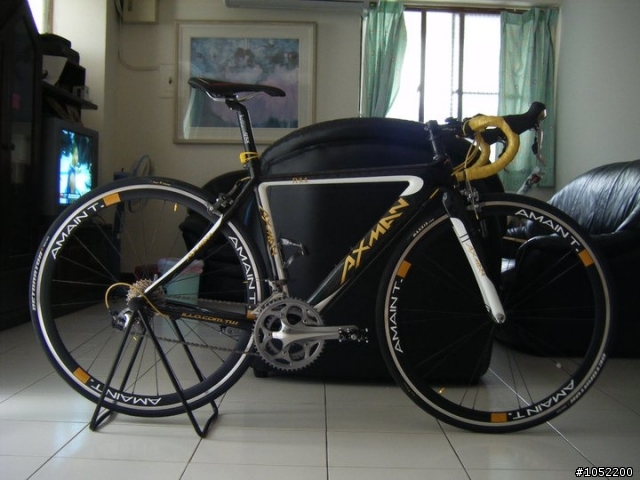 [分享]AXMAN R11 黑金 碳纖維公路車 (2/17新增AMAIN T. RD40SL鋁合金板輪)