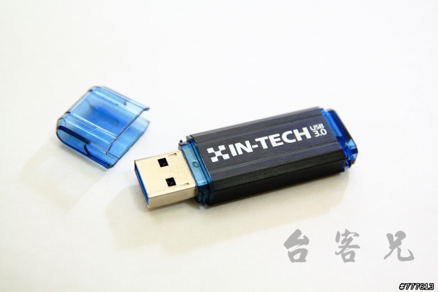 入門級USB3.0隨身碟PK高貴的USB2.0隨身碟