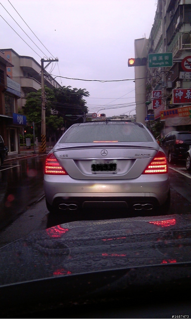maybach one-77...等一堆名車在台北 圖多