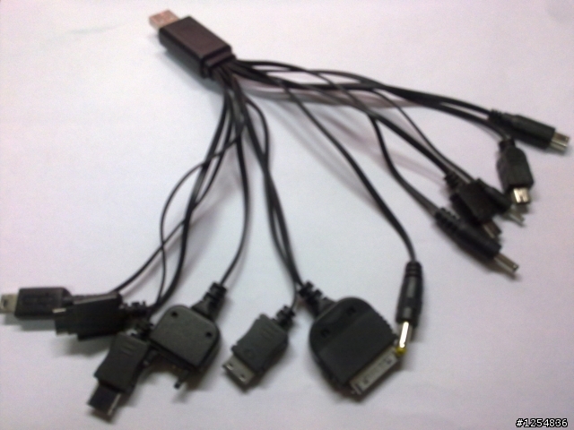 [分享]USB 12個轉接頭!(只能充電)
