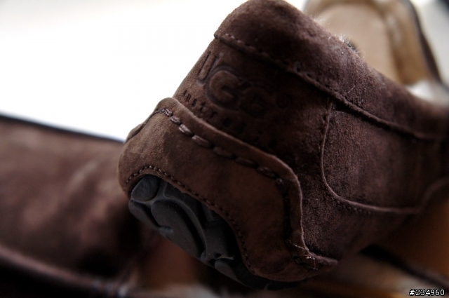 【分享】UGG Ascot 麂皮短筒懶人鞋 (圖多慎入)