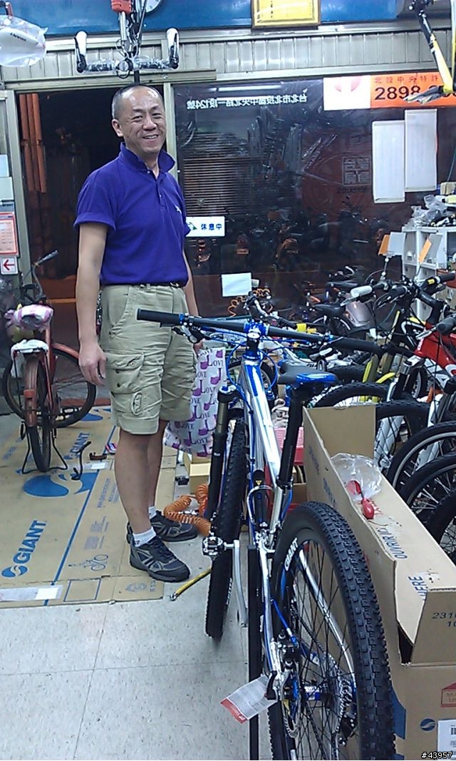 [分享]大輪子給我截然不同的新感受 2011 Giant Anthem X 29er(二奶兒)