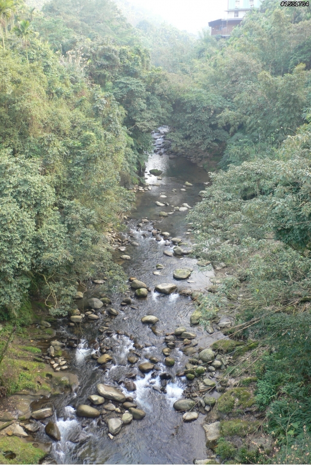 駕馭不了我的 D-Lux2  (飽合度不足的問題)