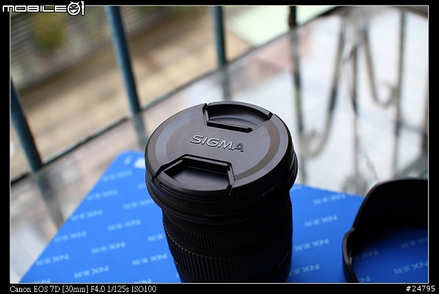 [不專業簡單開箱]Sigma 17-50mm F2.8 EX DC OS HSM