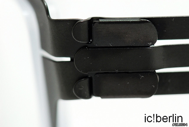 我的 ic!berlin 加碼老婆昨天拿到的黑洞系列