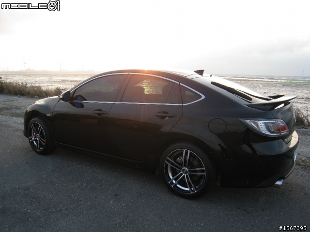新年快樂~夕陽下的 MAZDA6