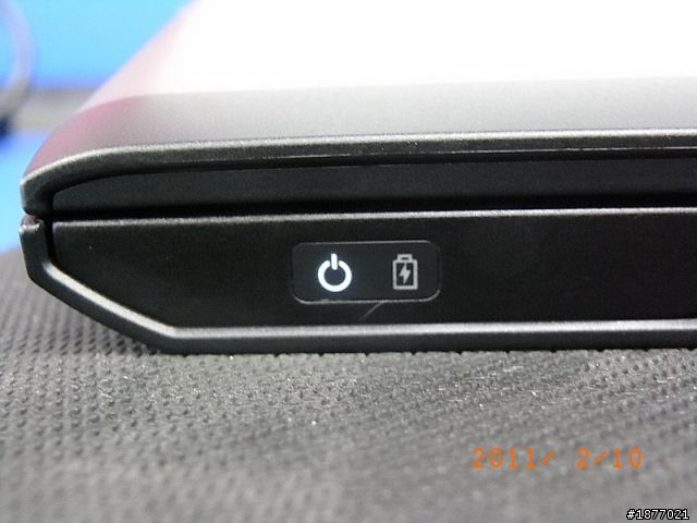 [不專業開箱文]輕薄筆電機種 DELL V130