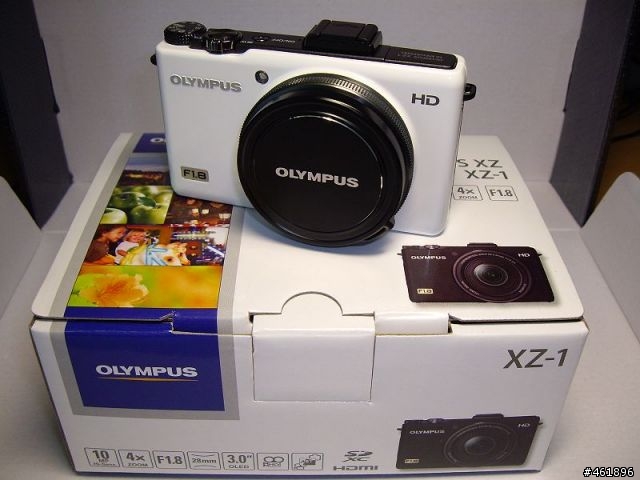 [開箱] OLYMPUS XZ-1 白