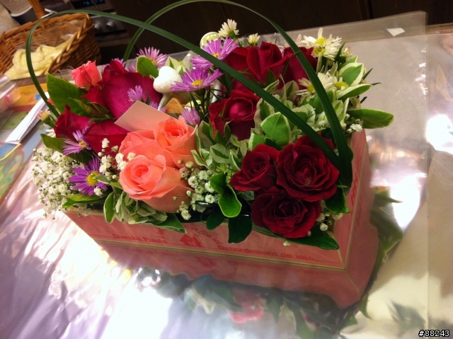 情人節～～～送給最愛的老婆～～美麗的開箱(內有圖片)
