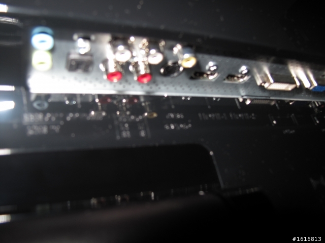 {開箱}BENQ-M2700HD