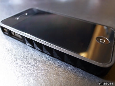 [分享] aprolink For iPhone4 夜光背蓋~