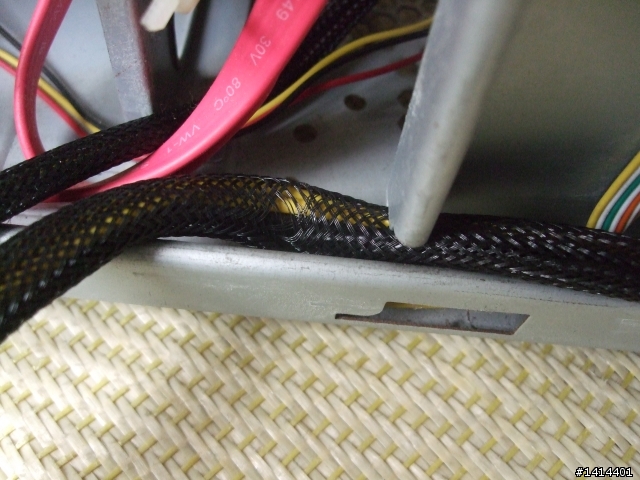 [開箱] CM690 二代 黑化透測版本