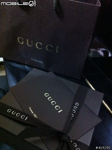 [分享] Gucci Mayfair 2011 春夏款~中短夾
