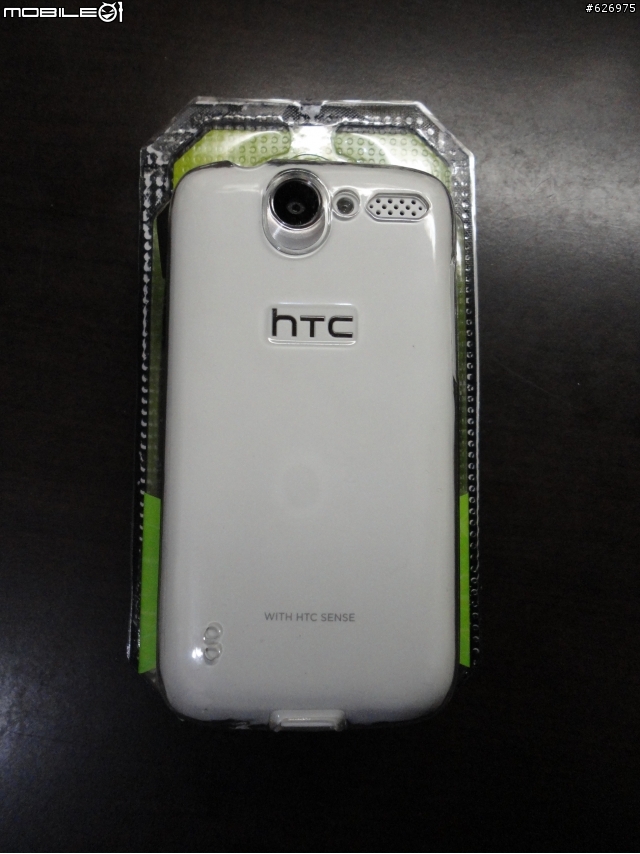 晚來的開箱文  ~~~  HTC Desire白