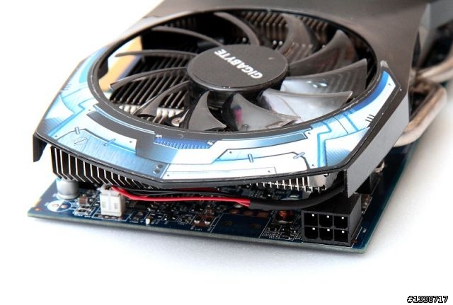 [DX10、11遊戲測試] 簡測技嘉GV-R685D5-1GD在高解析度、AA的表現