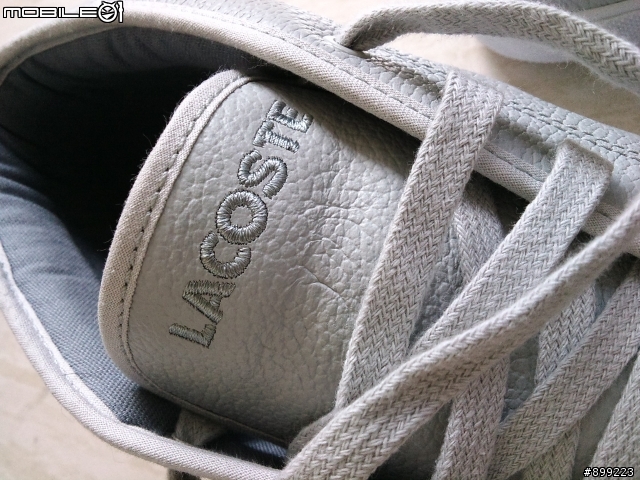(開箱)LACOSTE中筒休閒鞋