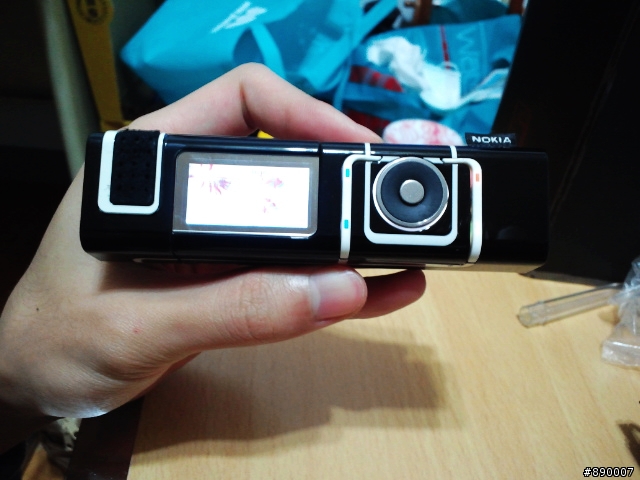 經典永恆口紅機 NOKIA 7280 簡易不專業開箱文