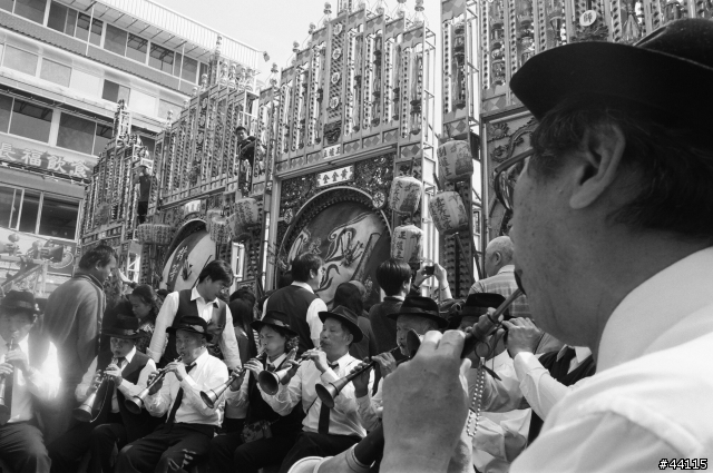 [分享]初六三峽祖師廟神豬~黑白底片