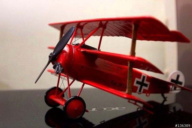 [作品]Fokker DR.I 紅男爵 Revell 1/28 一戰三翼戰鬥機