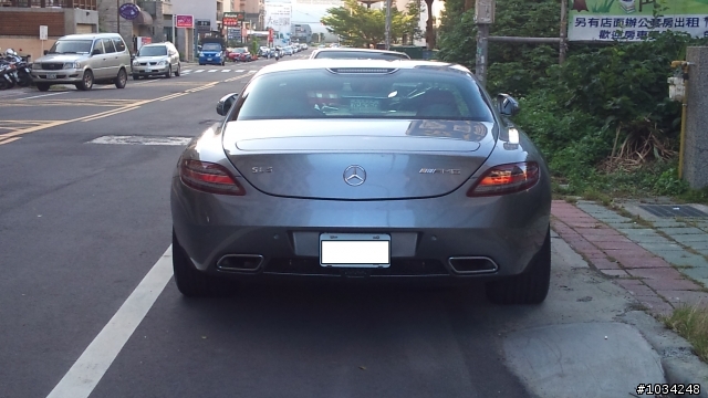 去年我在竹北遇到的SLS AMG