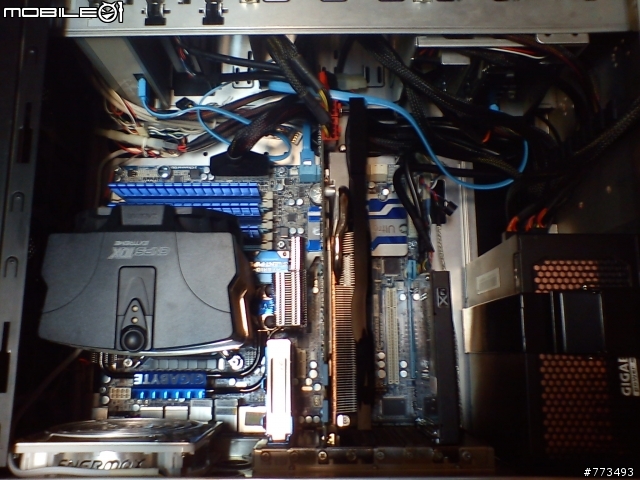 (有這種事)ATI 6950刷6970狂電GTX 580!!