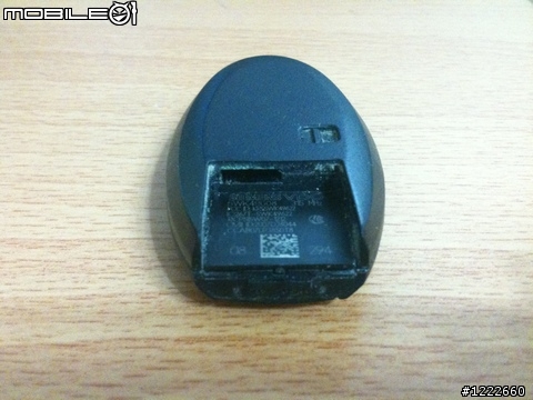 幫你的 ikey 換電池
