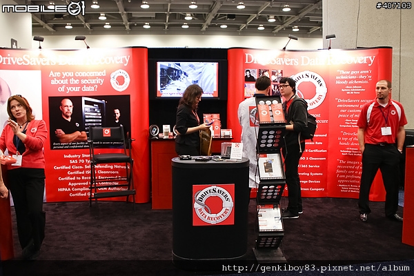 [直擊]2011 MacWorldExpo(上)~圖多