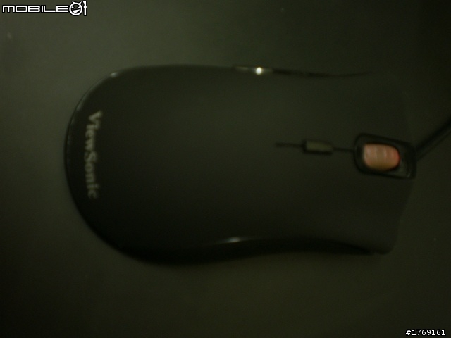 [開箱]  真假死神大對決 ViewSonic MU660