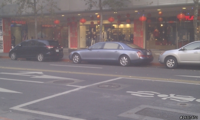 maybach one-77...等一堆名車在台北 圖多