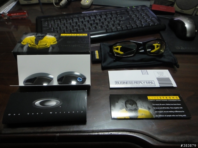 我的Oakley Livestrong STRAIGHT JACKET