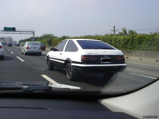 maybach one-77...等一堆名車在台北 圖多
