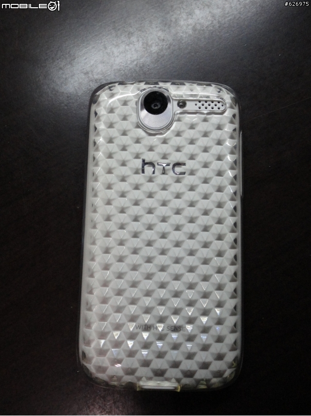 晚來的開箱文  ~~~  HTC Desire白