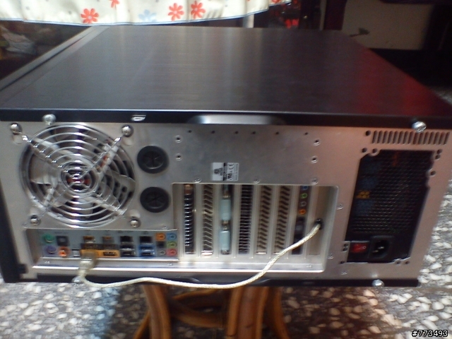 (有這種事)ATI 6950刷6970狂電GTX 580!!
