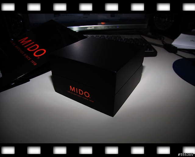 MIDO 美度--美型潛水樣式-機械錶 [簡易開箱文] 。