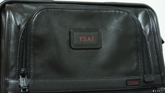 低調奢華 TUMI 20” 登機箱