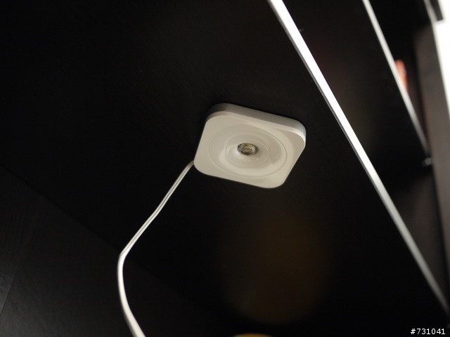 [LED燈DIY安裝開箱] 手癢  自己DIY裝了幾個小燈 還有氣氛檯燈 HOLA買的LUMEOS LED燈