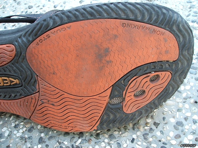 {Keen }Hood River II 和【MERRELL】WATERPRO MAIPO男款水陸兩棲鞋