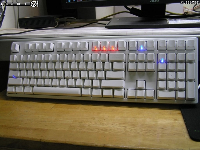 DUCKY DK9008 SNOW版 同場 附送白同刻一組 中文茶軸 開箱