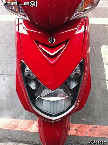 (更新)新勁戰輪胎建議--已換胎MAXXIS R1